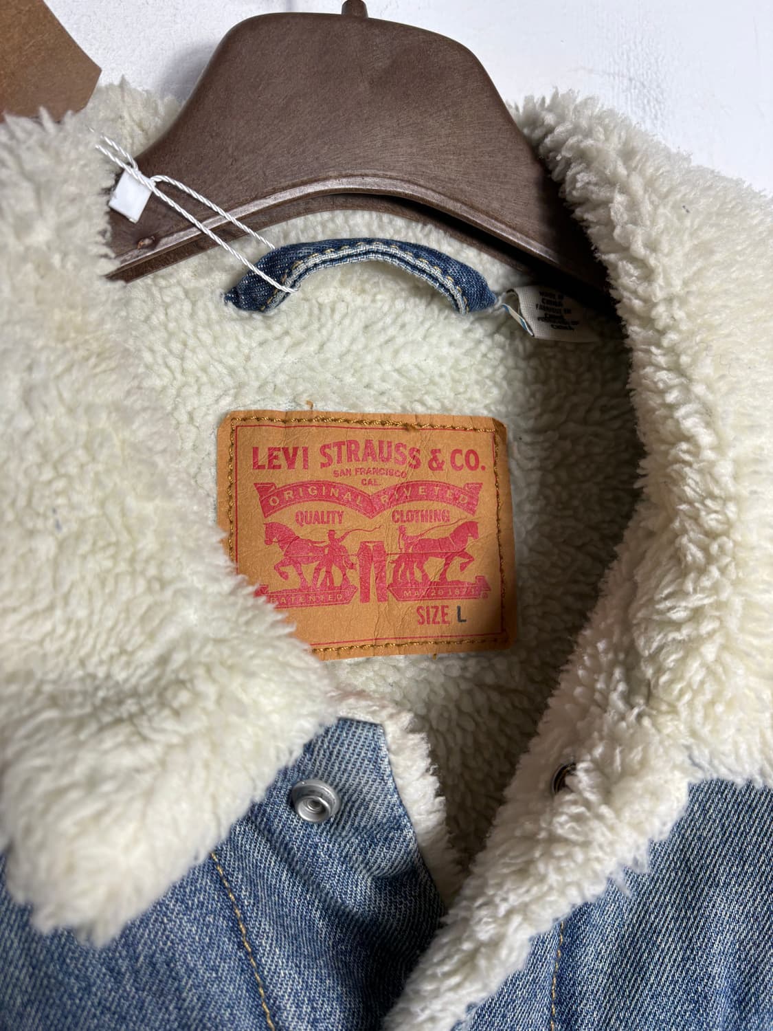 Levis 리바이스 시어링 카라 중청 데님 자켓 상품이미지4