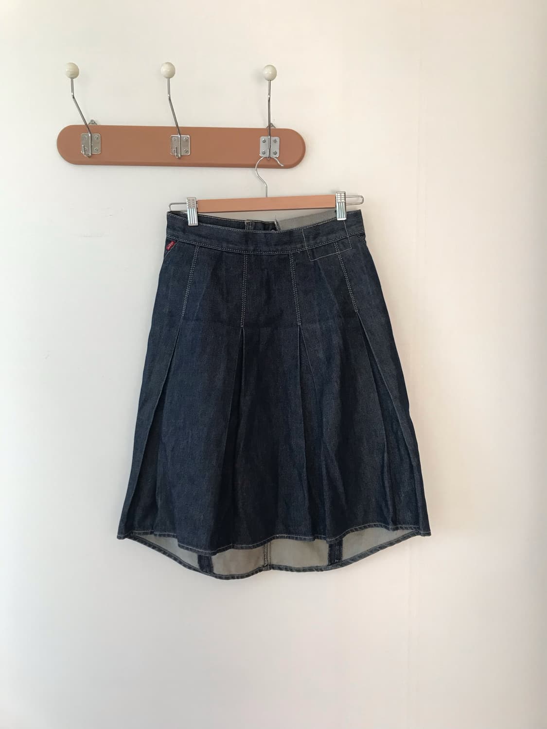 리바이스 데님 미디 플리츠 스커트 상품이미지4