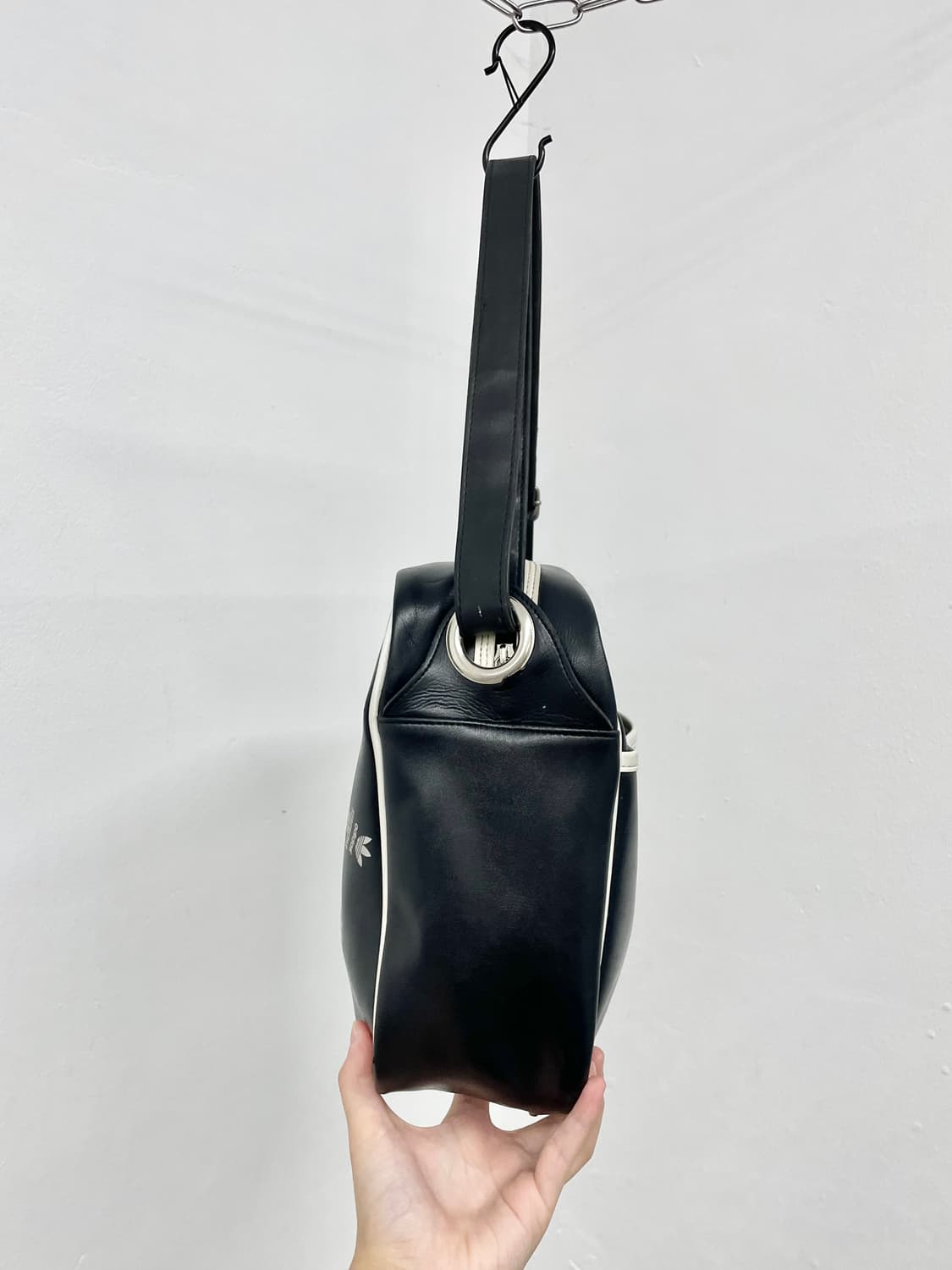 아디다스 슈퍼스타 로고 스포티백 상품이미지4
