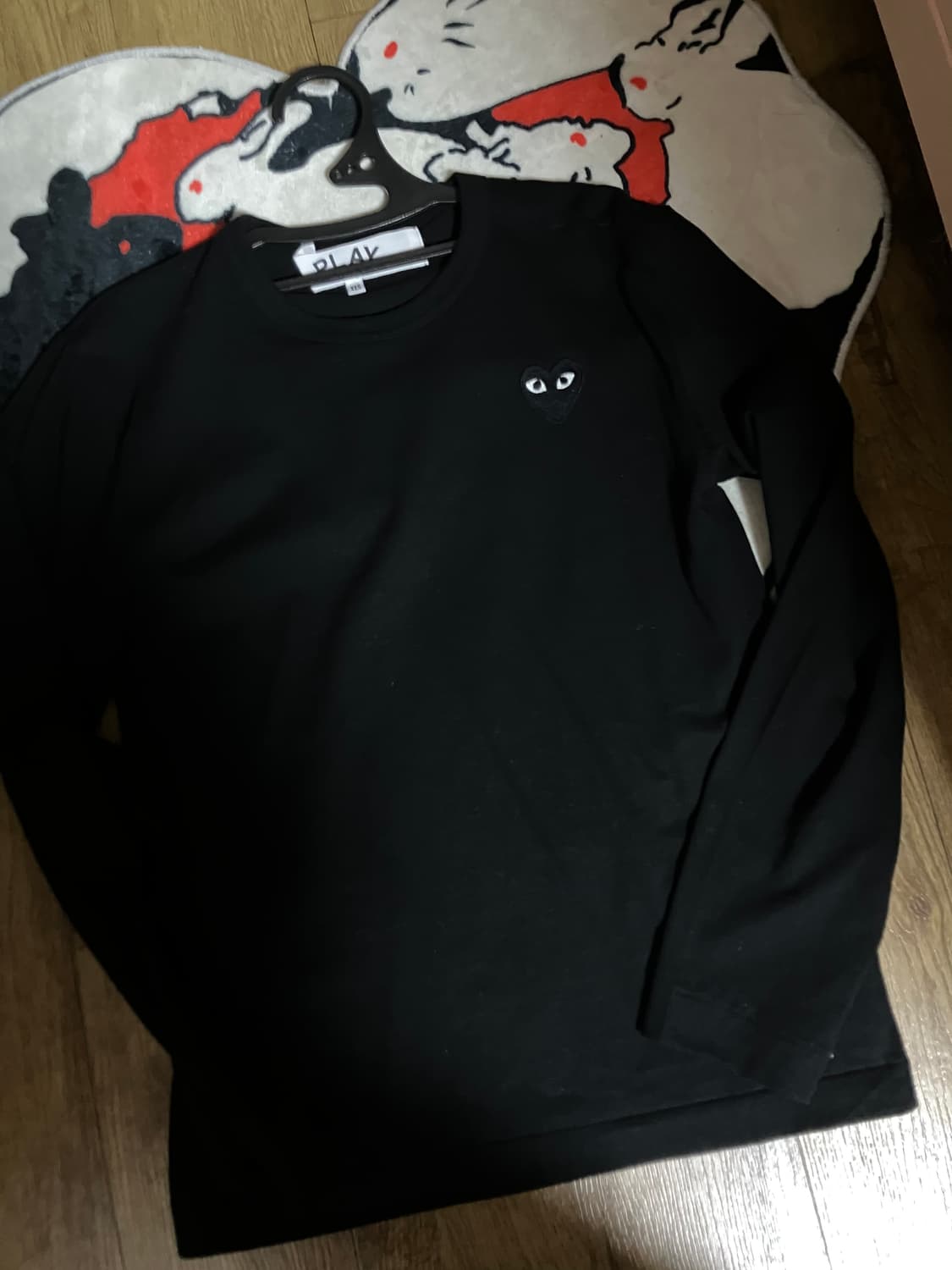 플레이 꼼데가르송 블랙 하트 롱슬리브 상품이미지2