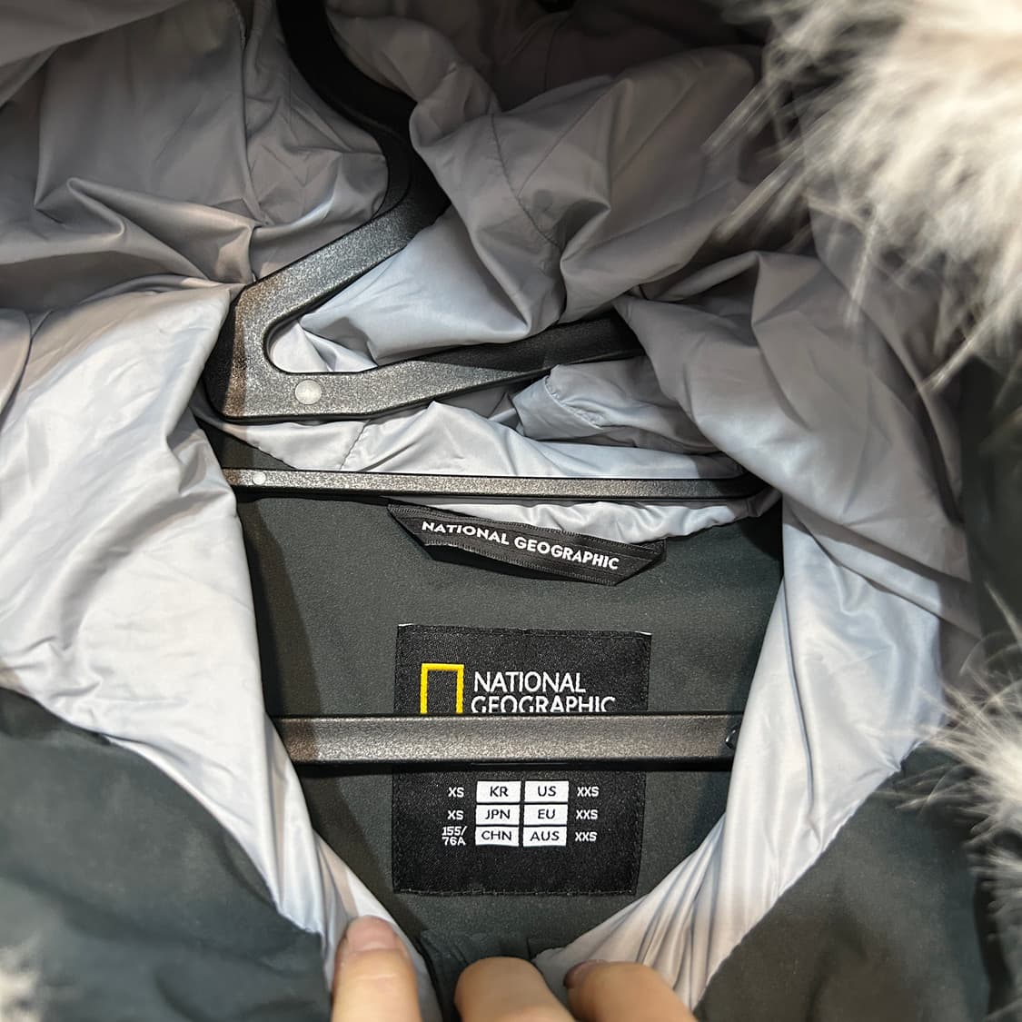 내셔널지오그래픽 2025 여성 구스다운 롱패딩 55~66 상태최상  상품이미지2