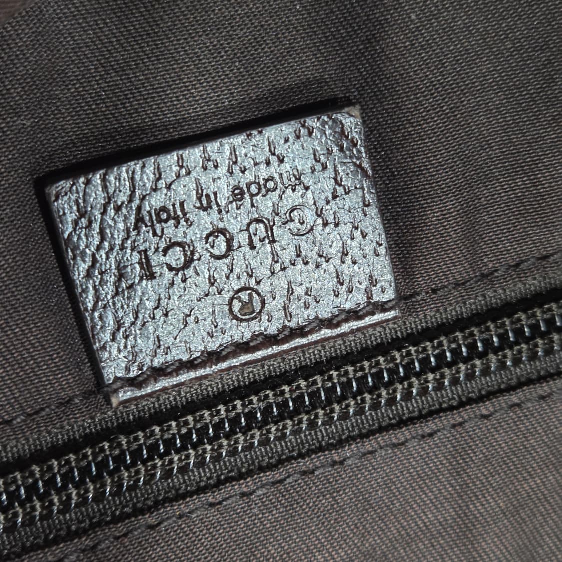 구찌 크로스백 상품이미지8