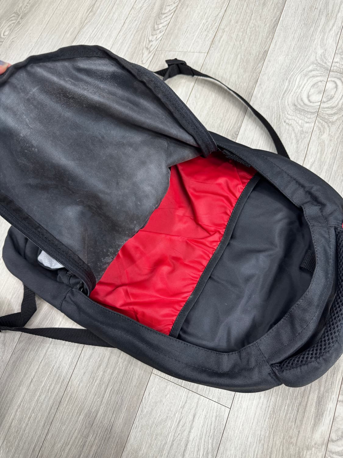 콜맨 맥스 하이킹 백팩 블랙 상품이미지6