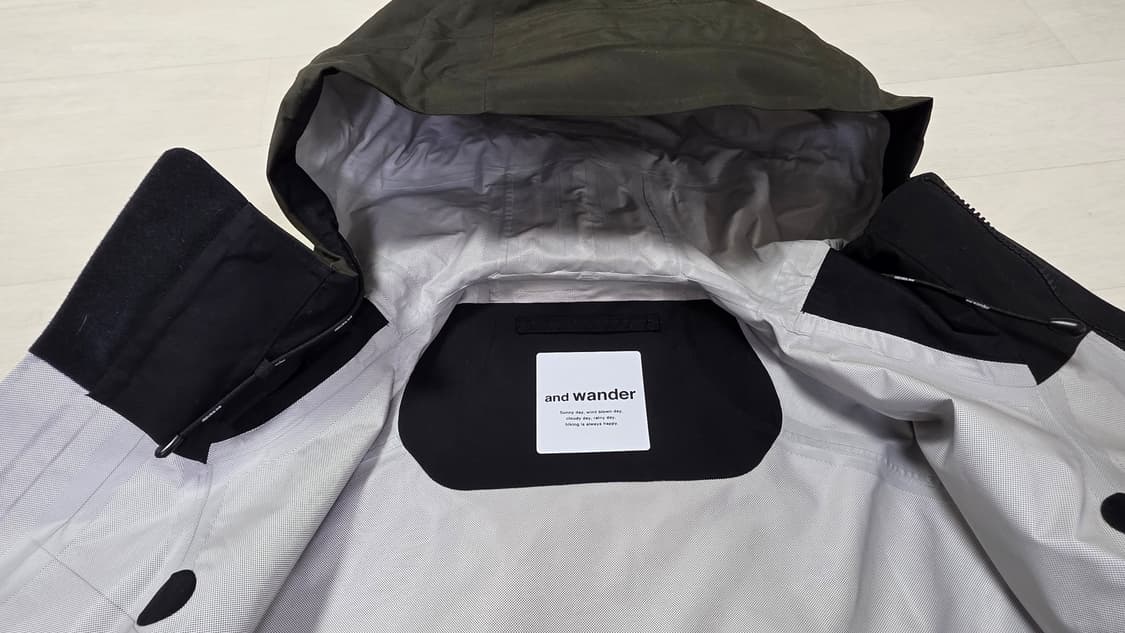 앤드원더 / 2.5L하이커 레인자켓 L size 상품이미지6