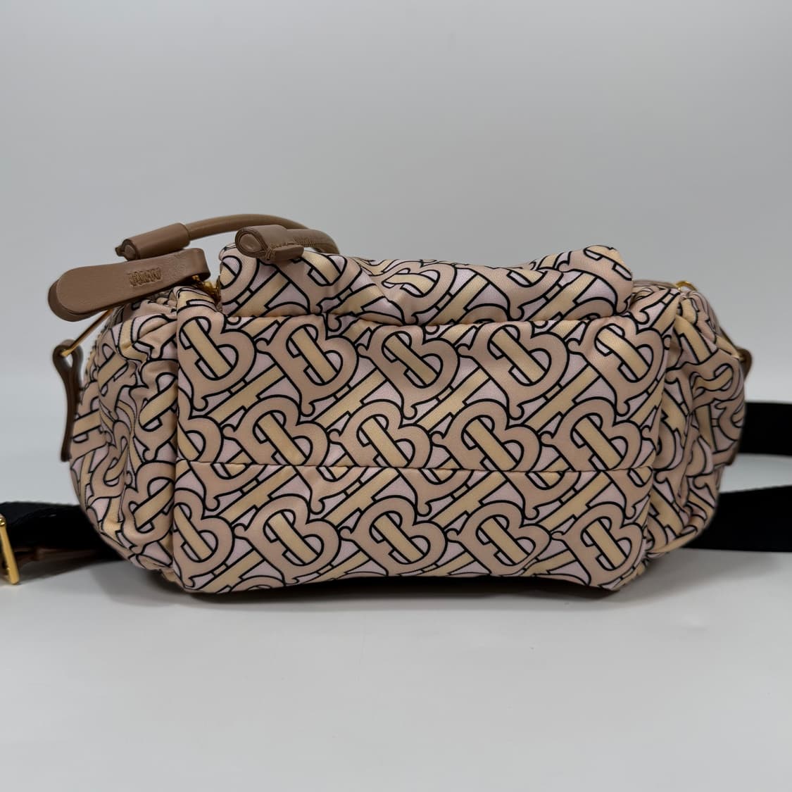 버버리 RUCKSACK 모노그램 프린트 나이론 여성 백팩  상품이미지7