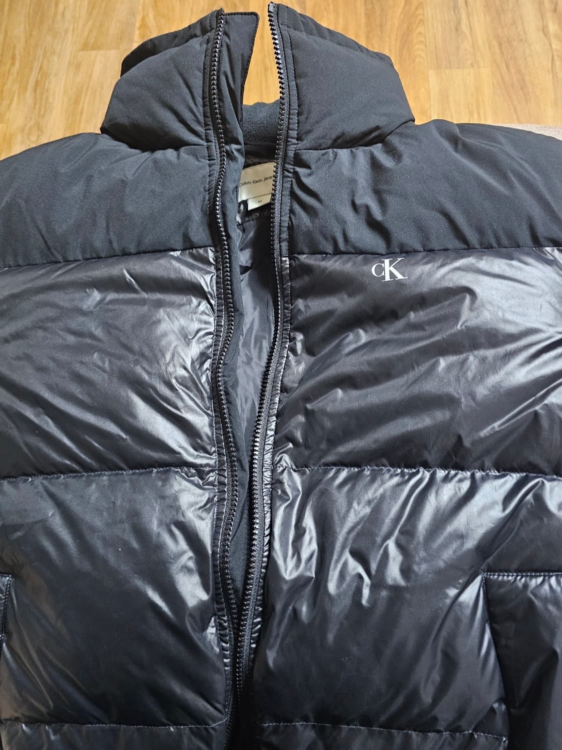 캘빈클라인 블랙 푸퍼ck패딩팝니다 상품이미지6