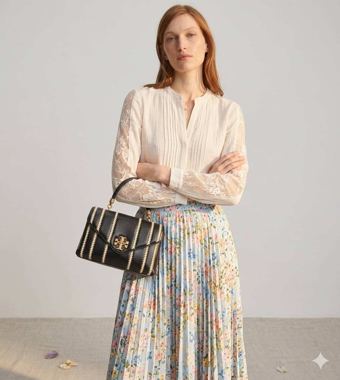 최종가격 | Tory Burch 키라 사첼백 블랙 금장 2way | 정품 상품이미지1