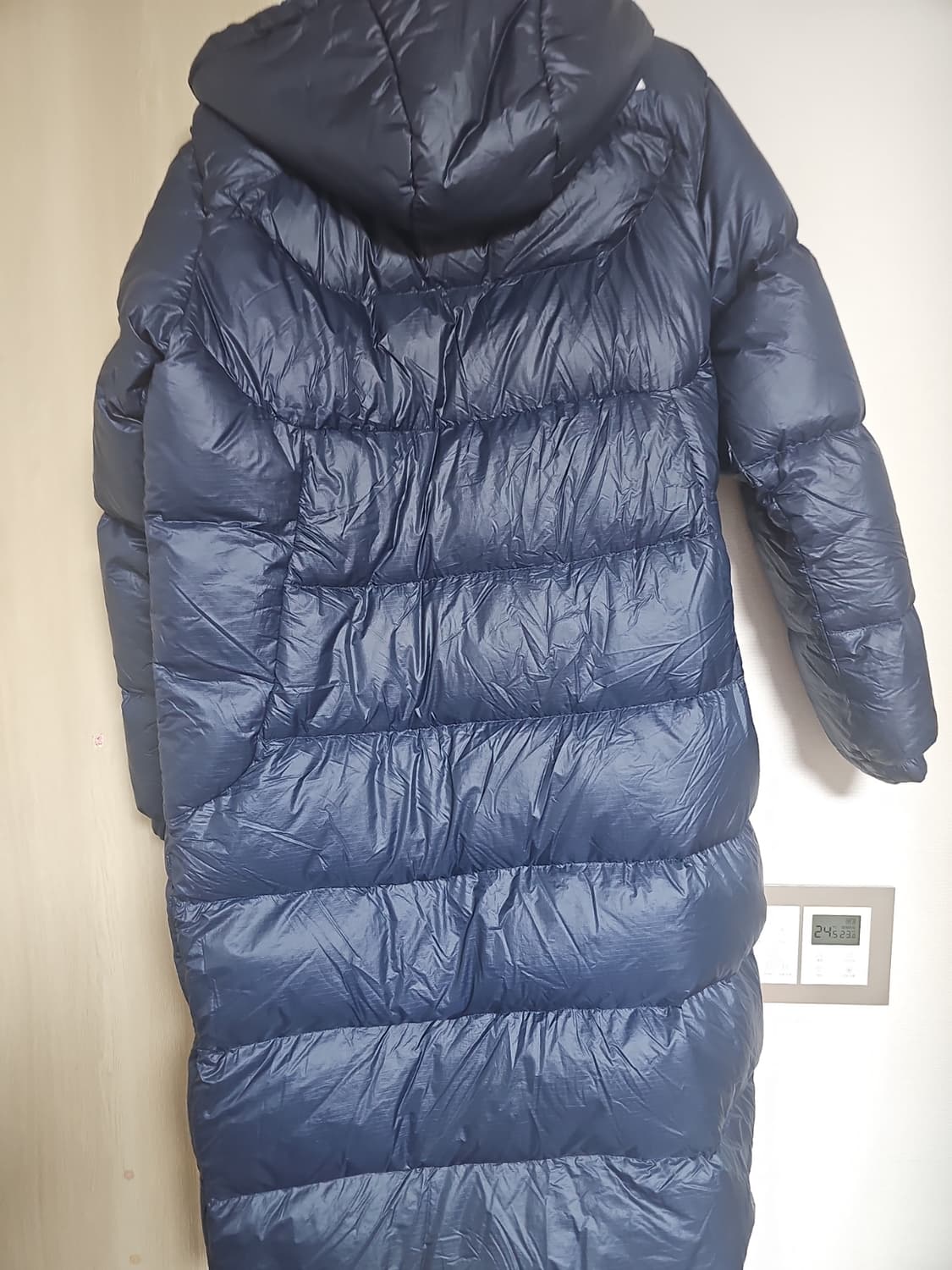 노스페이스 정품 오리털 롱패딩 100사이즈 팝니다 상품이미지2