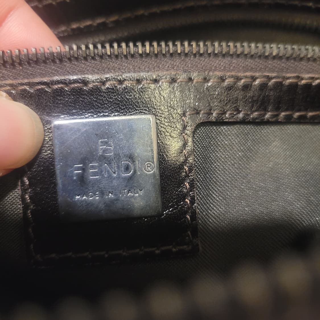 펜디 주카 캔버스 토트백 상품이미지7