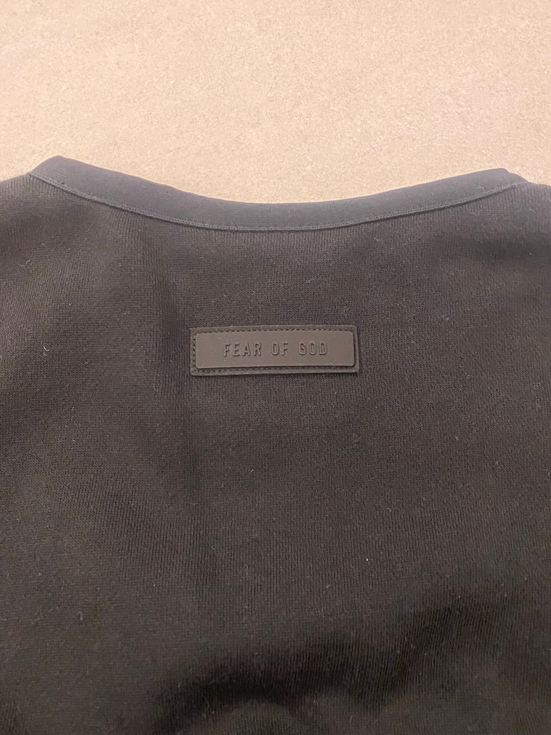 피오갓 에센셜 스웻셔츠 블랙, L 상품이미지5