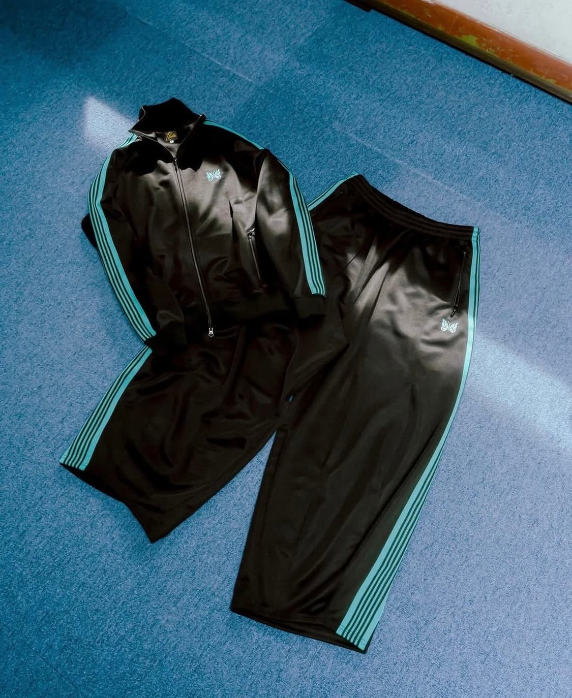 [XS] 니들스 B'2nd HD 트랙 팬츠 폴리 스무스 블랙 그린 민트 상품이미지3