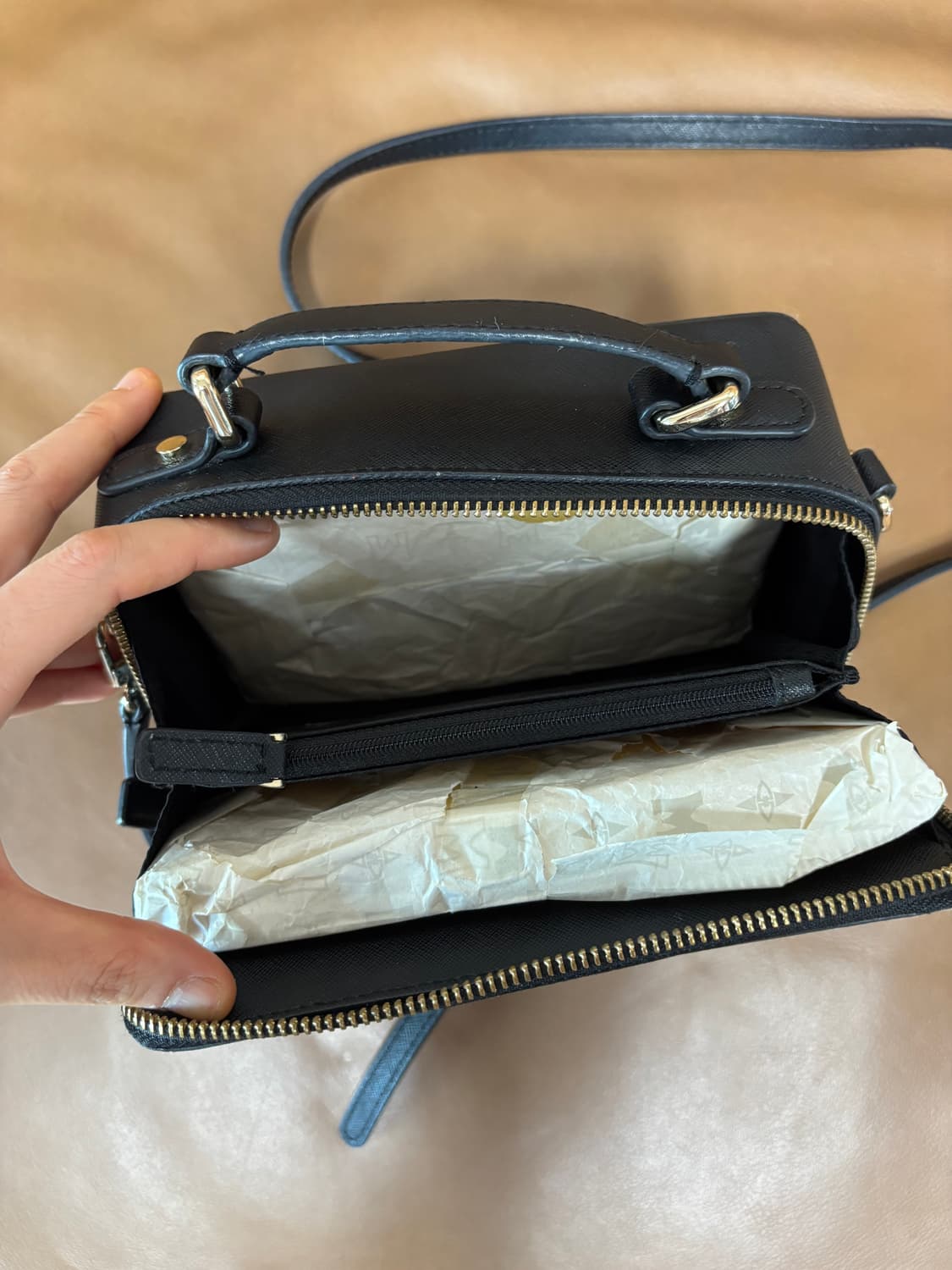 메트로시티 블랙 미니 크로스백 상품이미지4