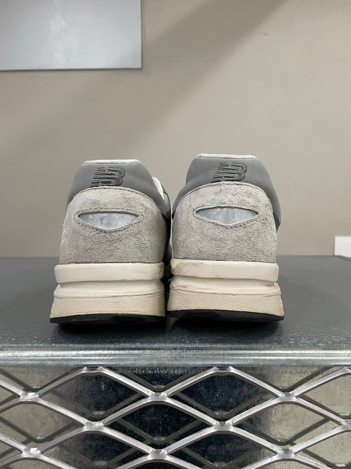 뉴발란스 1600 그레이 290 상품이미지3