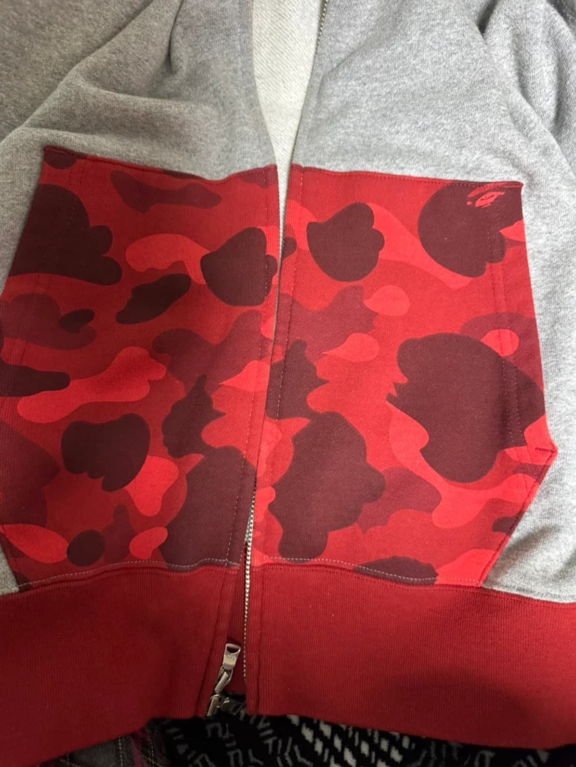 100%정품 베이프 반반 샤크 후드집업 적계 L 상품이미지9