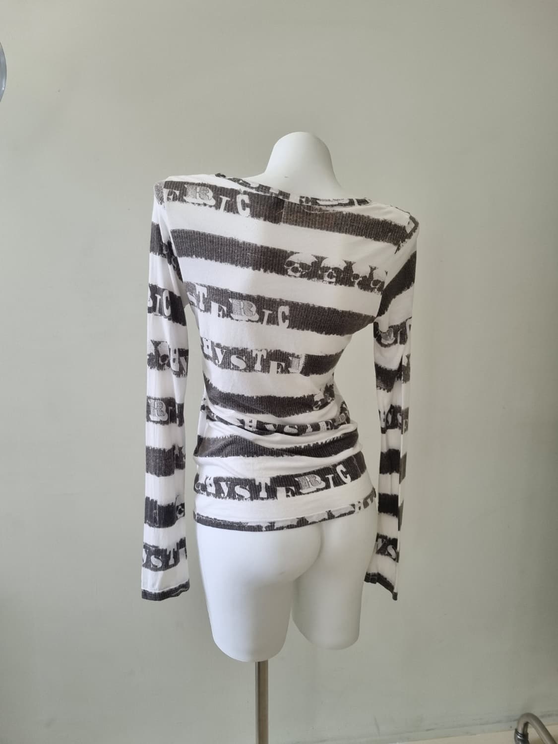 히스테릭글래머 스컬 롱슬리브 상품이미지3