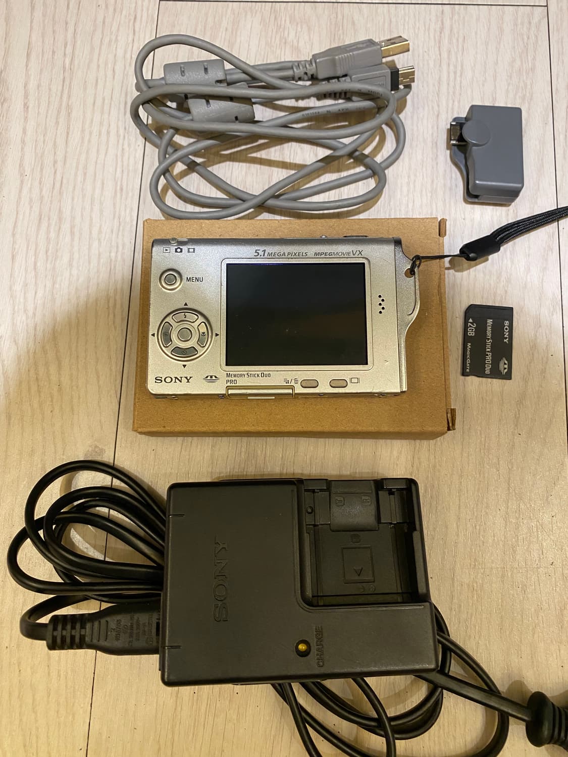 소니 사이버샷 DSC-T7 디카  상품이미지4