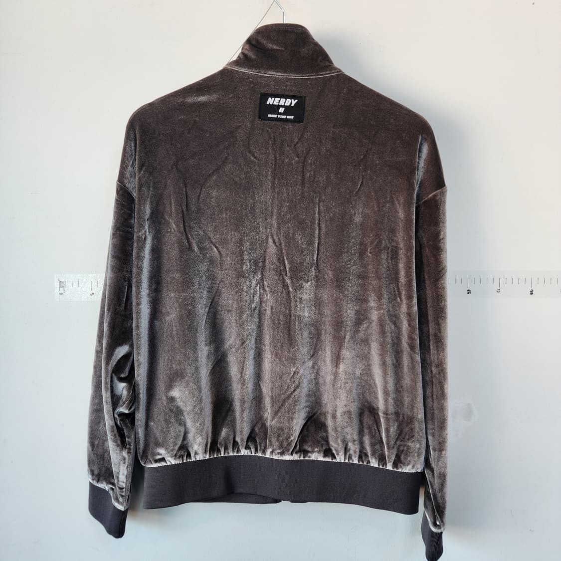 널디 벨벳 트랙 자켓 그레이 상품이미지4