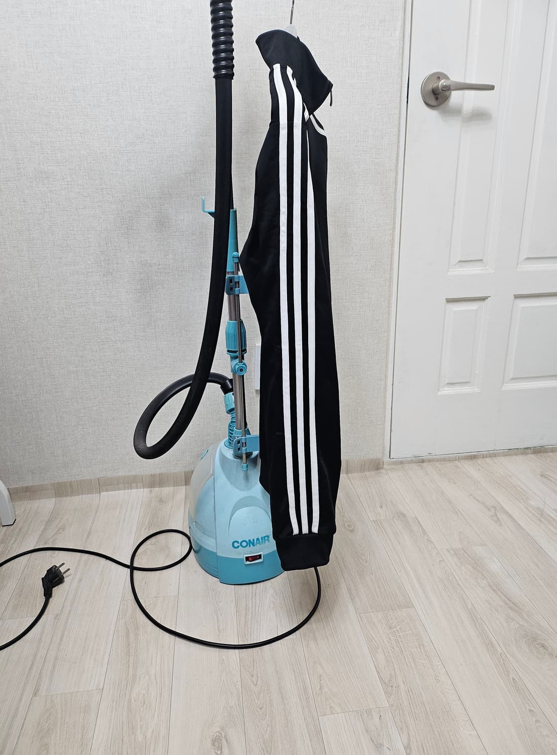 (100)L ☆초대장급☆ 아디다스 에센셜 3st [검흰] 트랙탑져지 상품이미지5