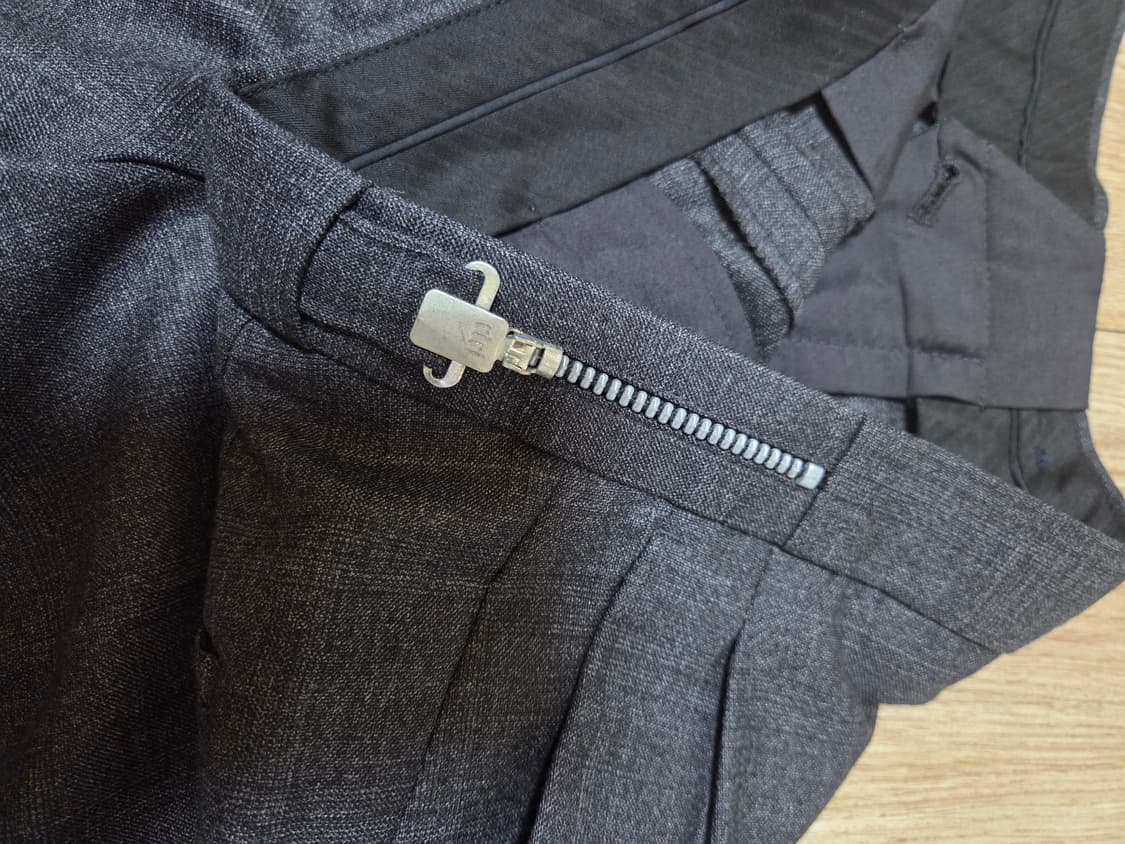 솔리드옴므 차콜 슬랙스 상품이미지3