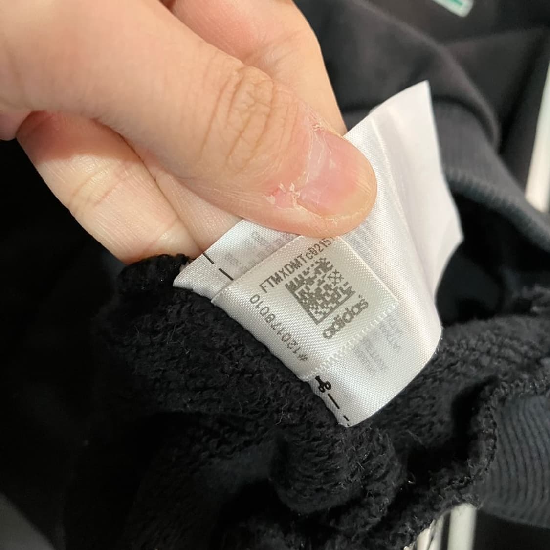 아디다스x고샤루브친스키 맨투맨 상품이미지8