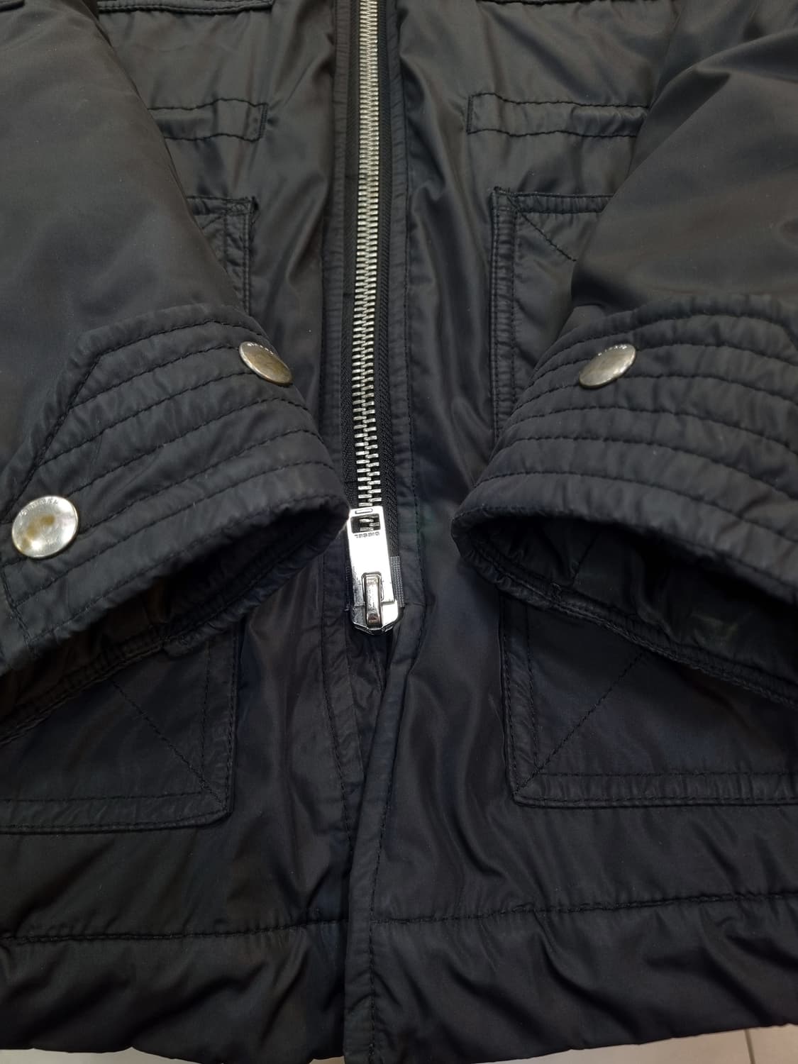 디젤 남성 블랙 퀼팅 자켓 L 상품이미지4