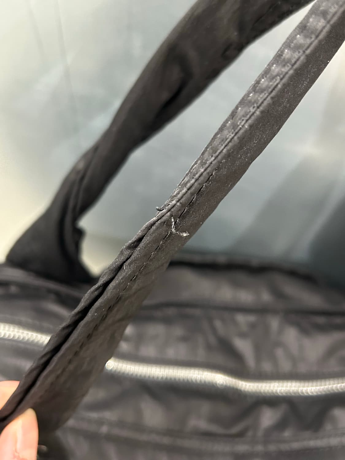 Matin Kim 마뗑킴 나일론 블랙 빅백 상품이미지9