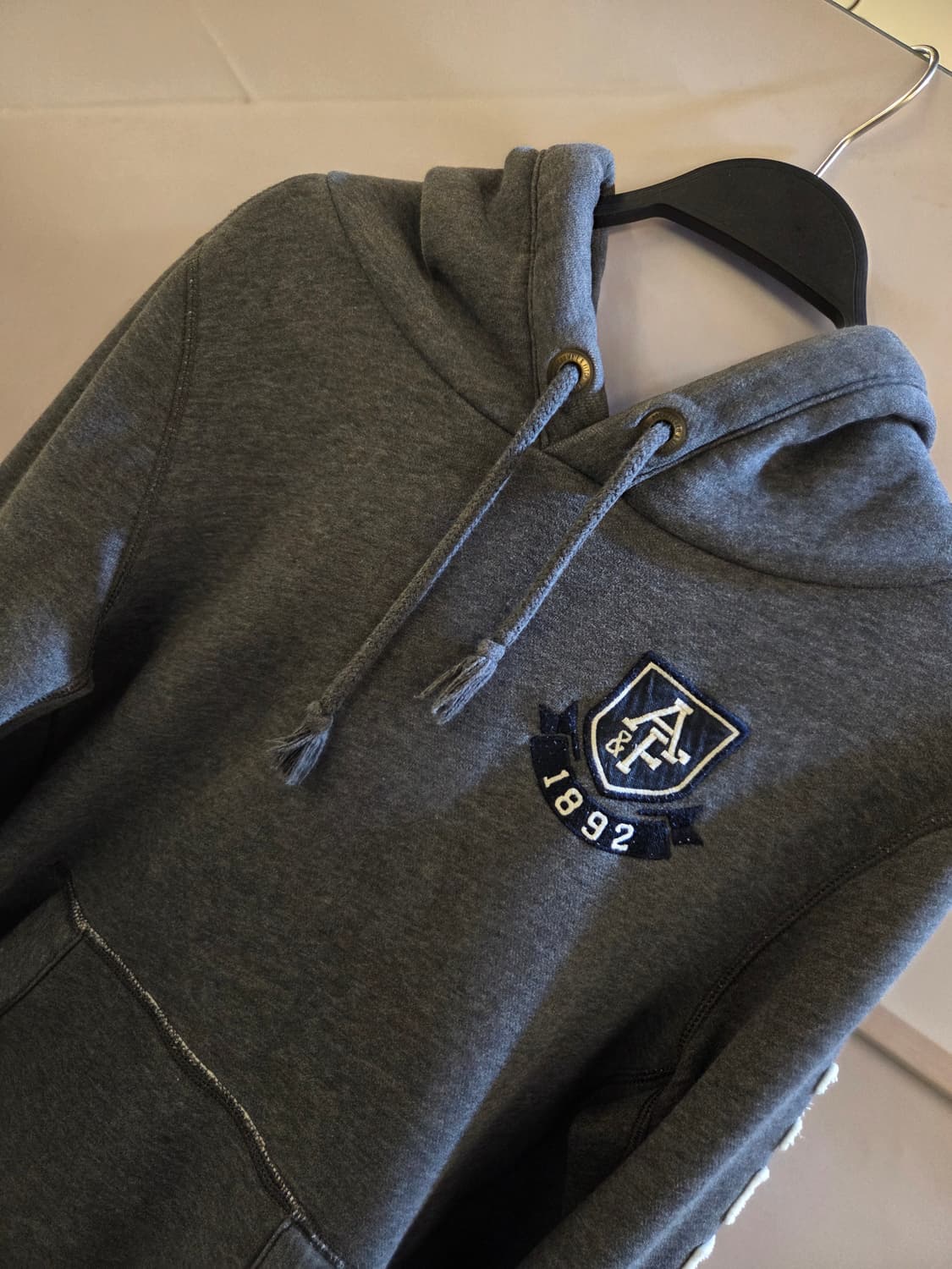 아베크롬비 차콜그레이 후드티 상품이미지1