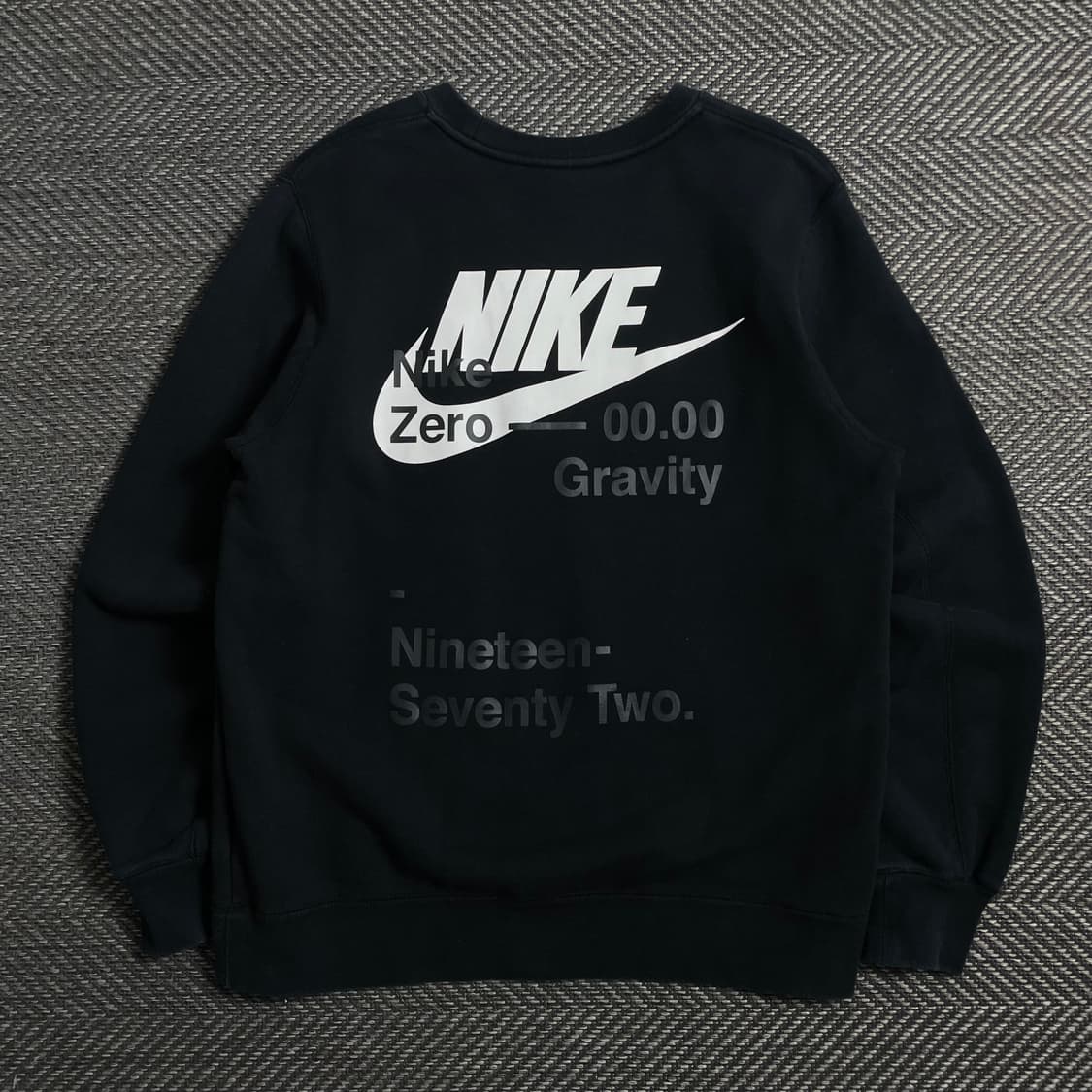 나이키 제로 그래비티 빅로고 크루 맨투맨 o 4471 상품이미지1
