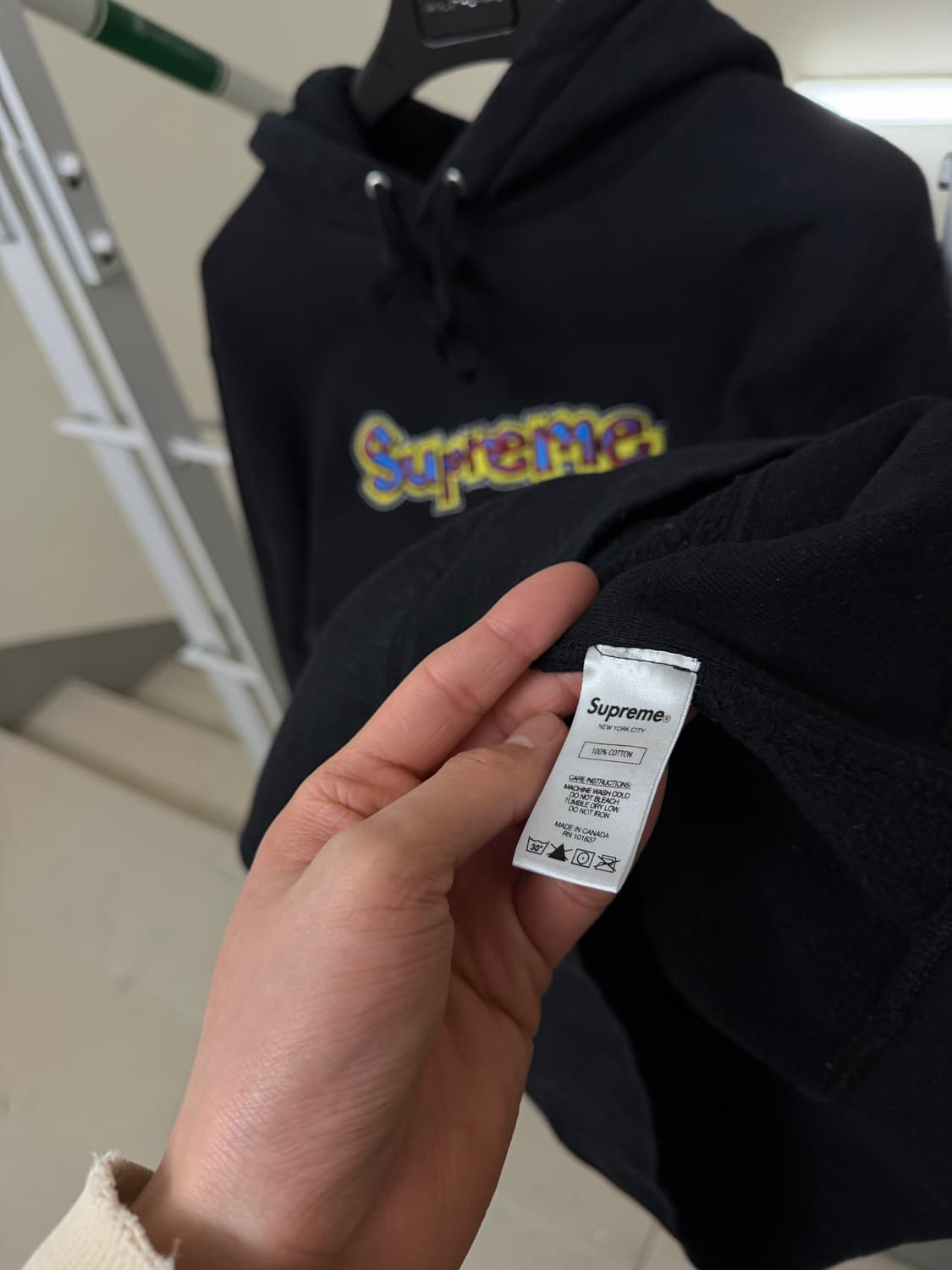 슈프림 [정품] 콜라보 (시세 70만) 곤잘레스 후드티 M(103) 상품이미지6
