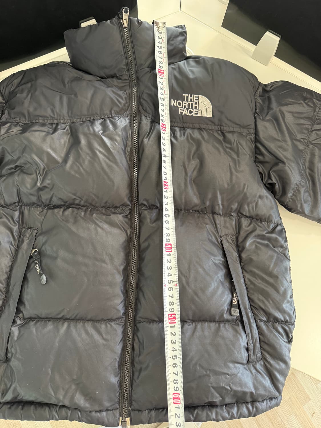 노스페이스 눕시 700 패딩 판매합니다 M
블랙 상품이미지8