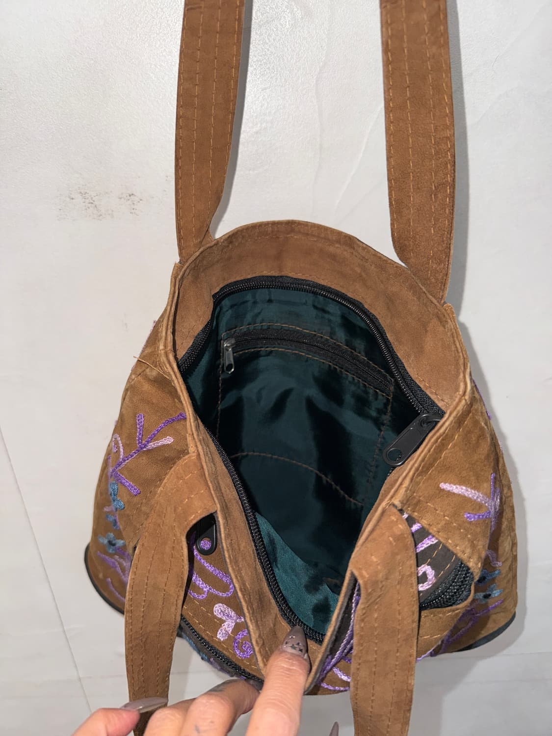 Brown oriental floral embroidered 숄더백 상품이미지4