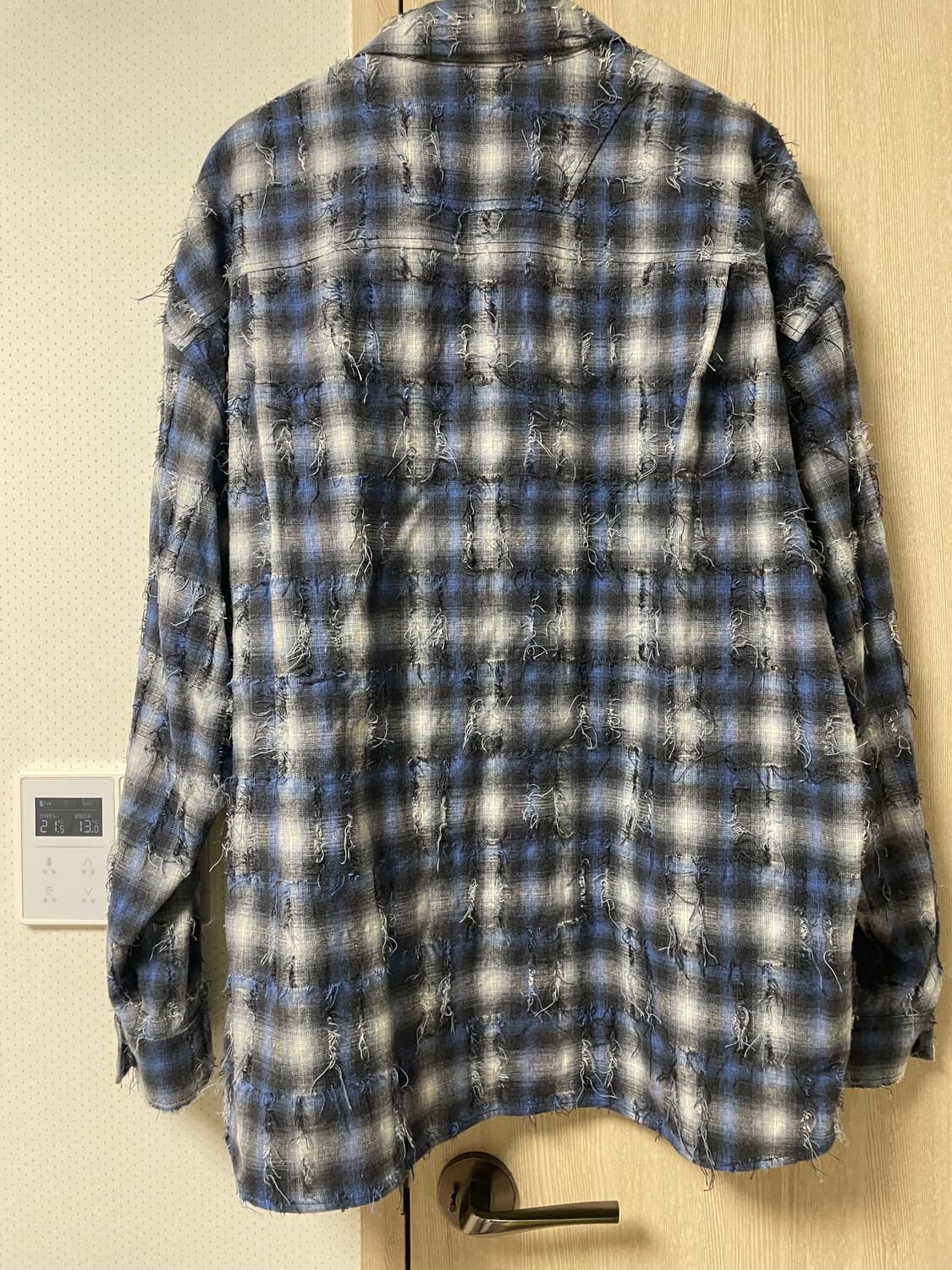 준지 26ss 그리드 니들 체크 루즈핏셔츠 블루, 52사이즈 새상품 상품이미지3