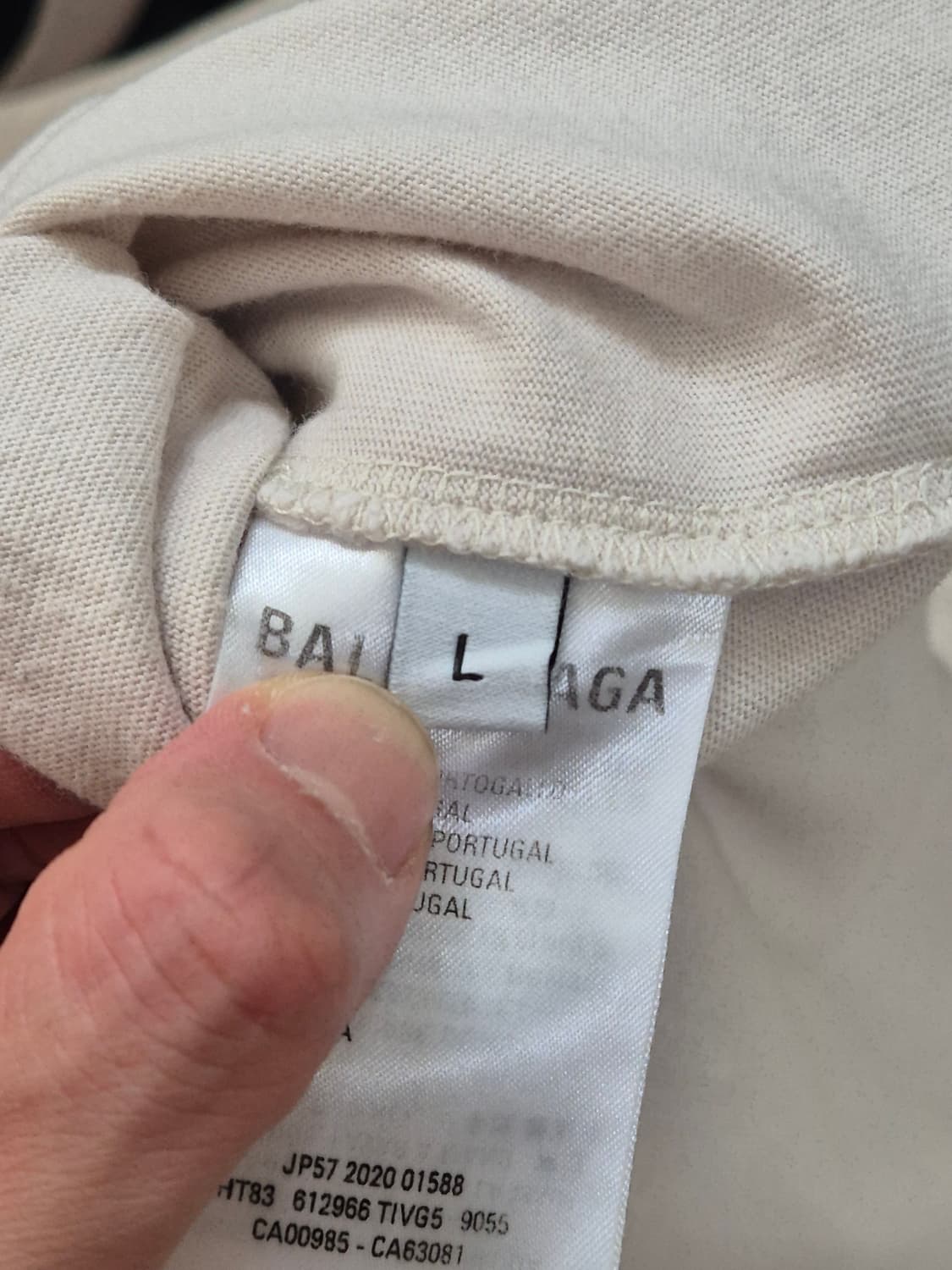 발렌시아가 슈프림 오프화이트 스투시 우영미 반팔티 급처 상품이미지9