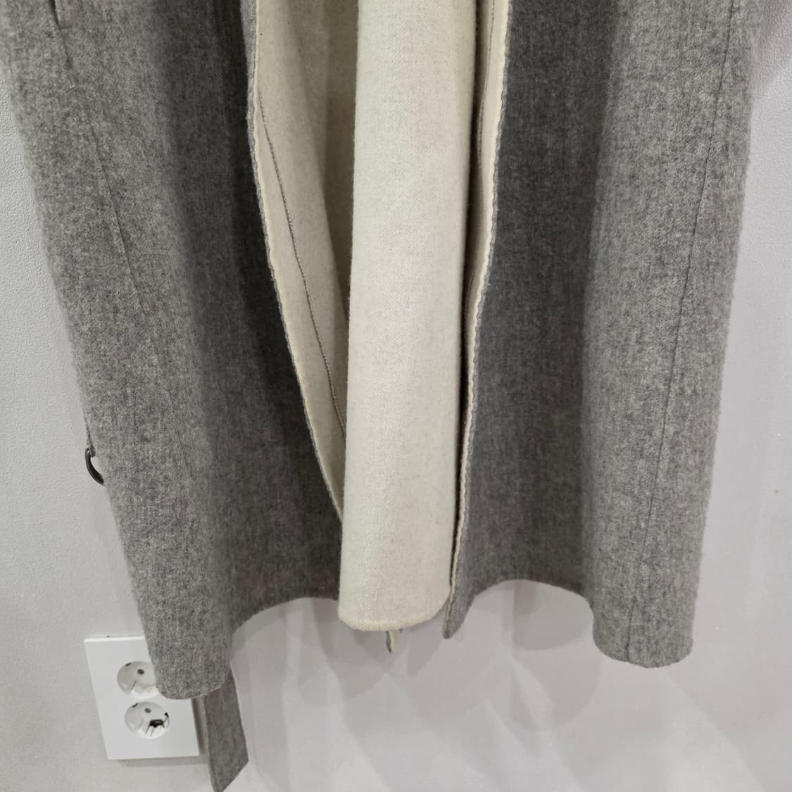 한섬 타임 핸드메이드 회색 롱 코트 FREE 상품이미지3