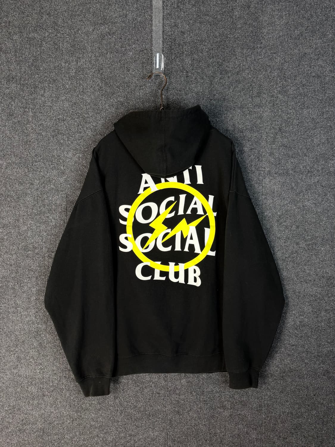 안티소셜클럽 X 프라그먼트 후드티 상품이미지1