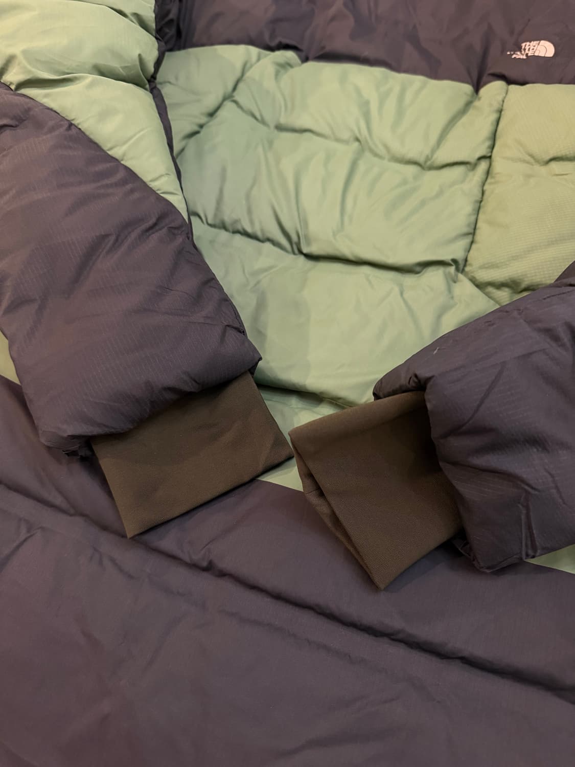 해외판) 노스페이스 히말라야 L6 구스다운 패딩 말차 그린 상품이미지5