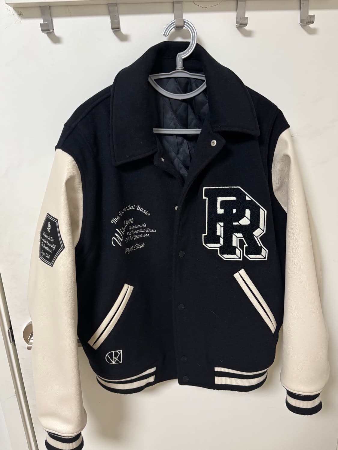 프로젝트 M 바시티 자켓 상품이미지1