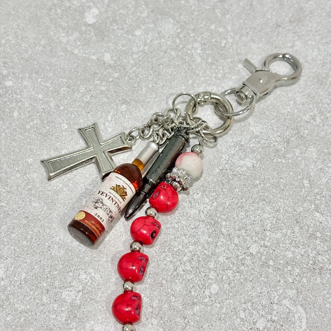 Oribell 레드 스컬 해골 크로스 위스키 팬던트 체인 상품이미지3