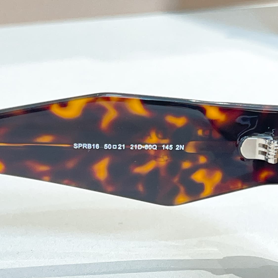 프라다 심볼 선글라스 슬레이트 4가지 배색 상품이미지7