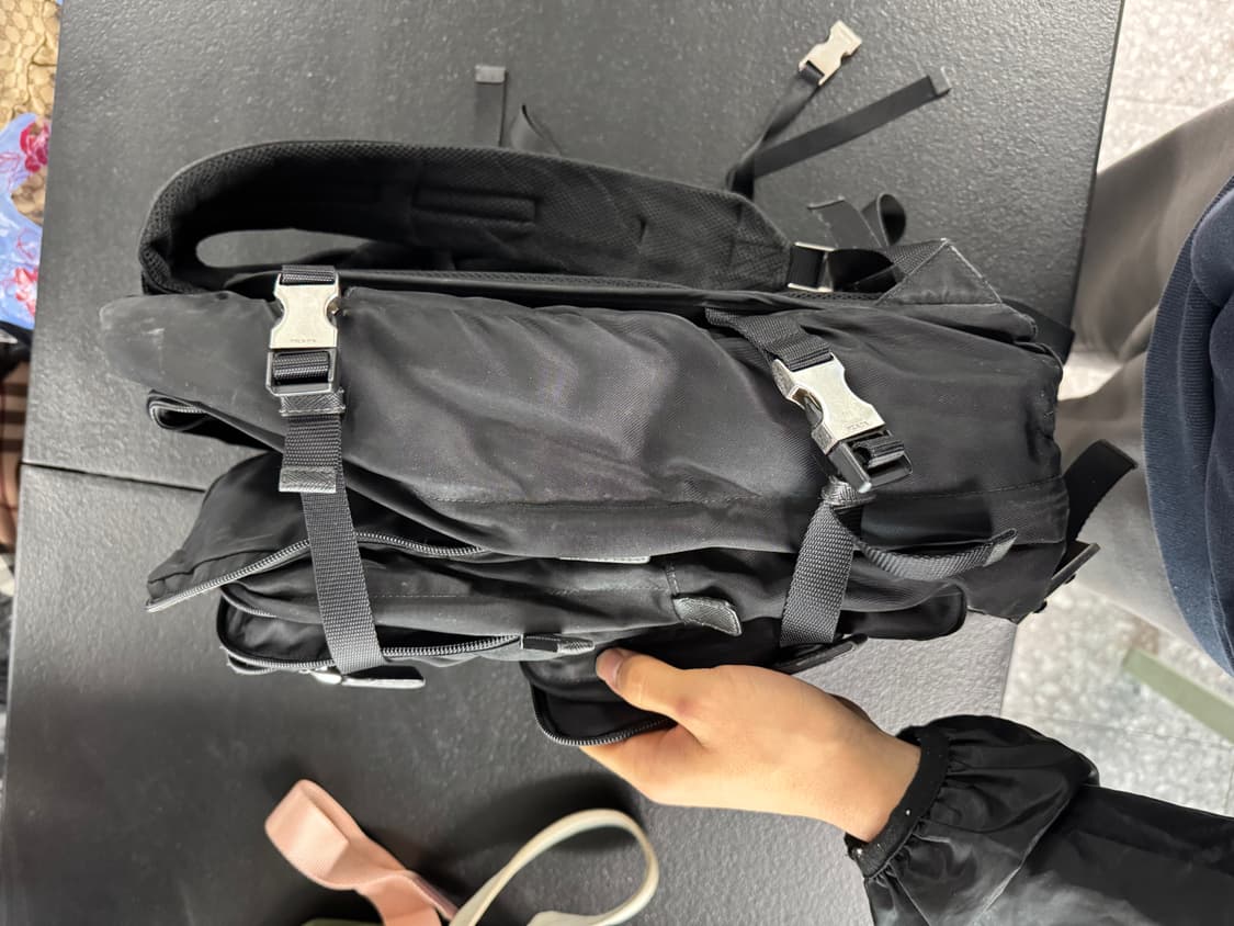 프라다 패브릭 멀티 포켓 백팩 상품이미지5