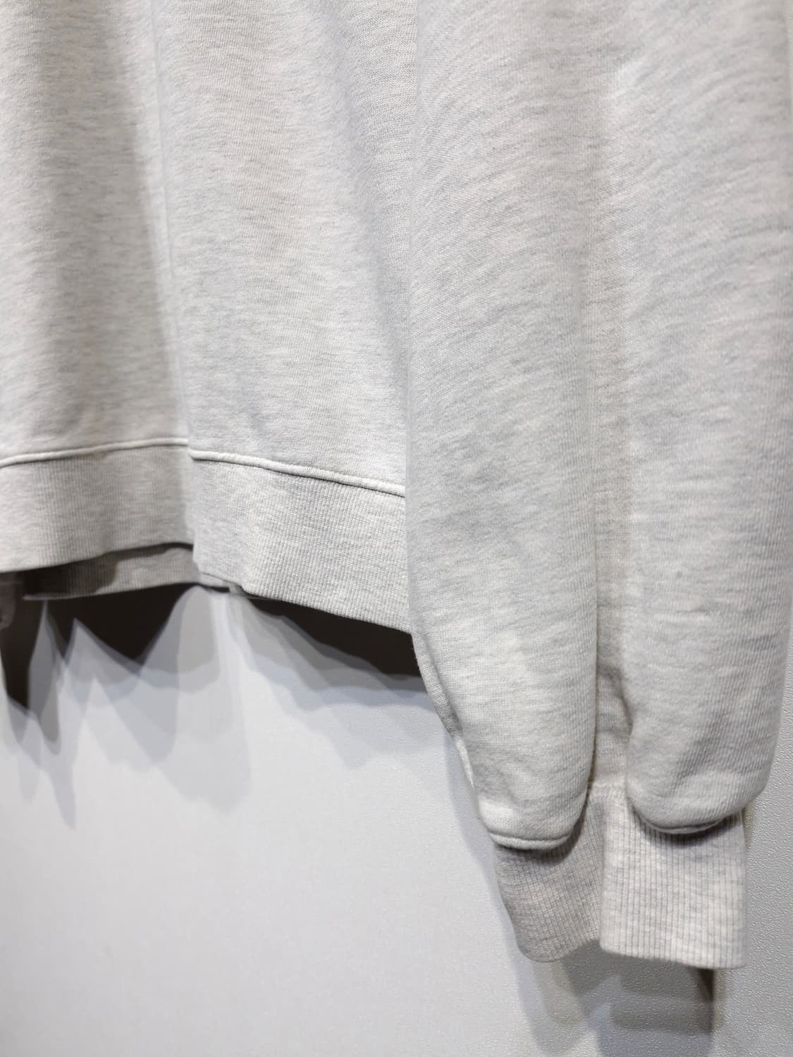 세인트제임스 22FW 봉봉 엘보우 패치 맨투맨 상품이미지5