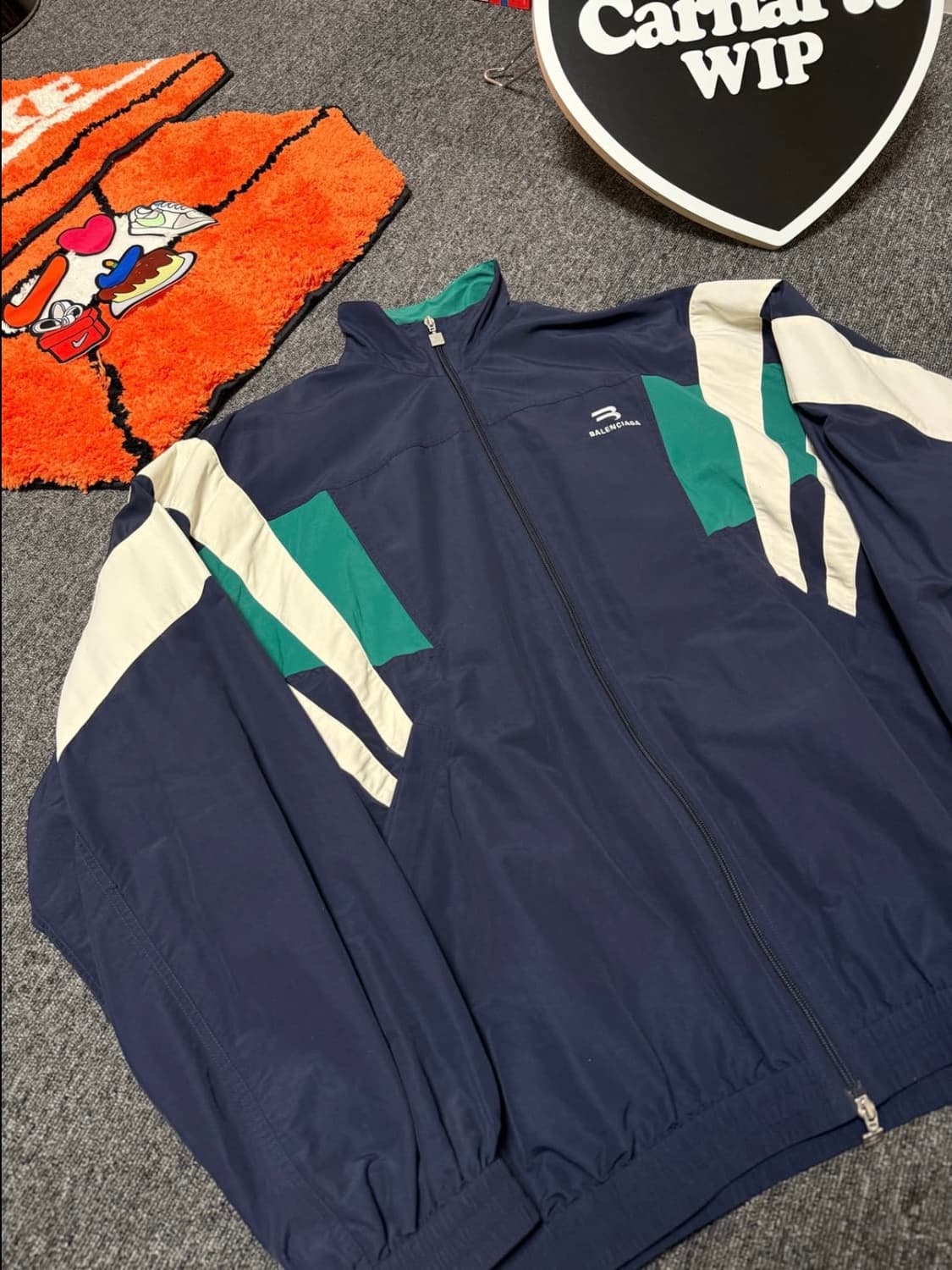 [46] 발렌시아가 스포티B 오버사이즈 트랙 자켓 상품이미지5