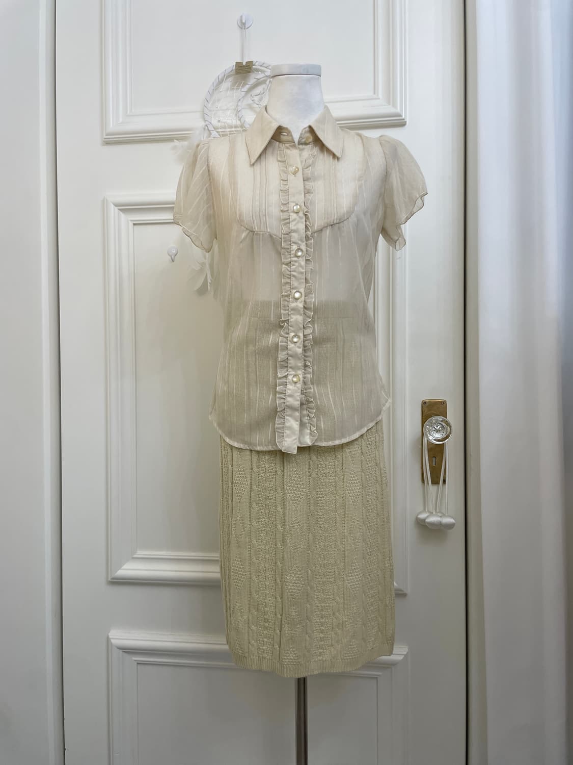beige puff ruffle fairy blouse 상품이미지2