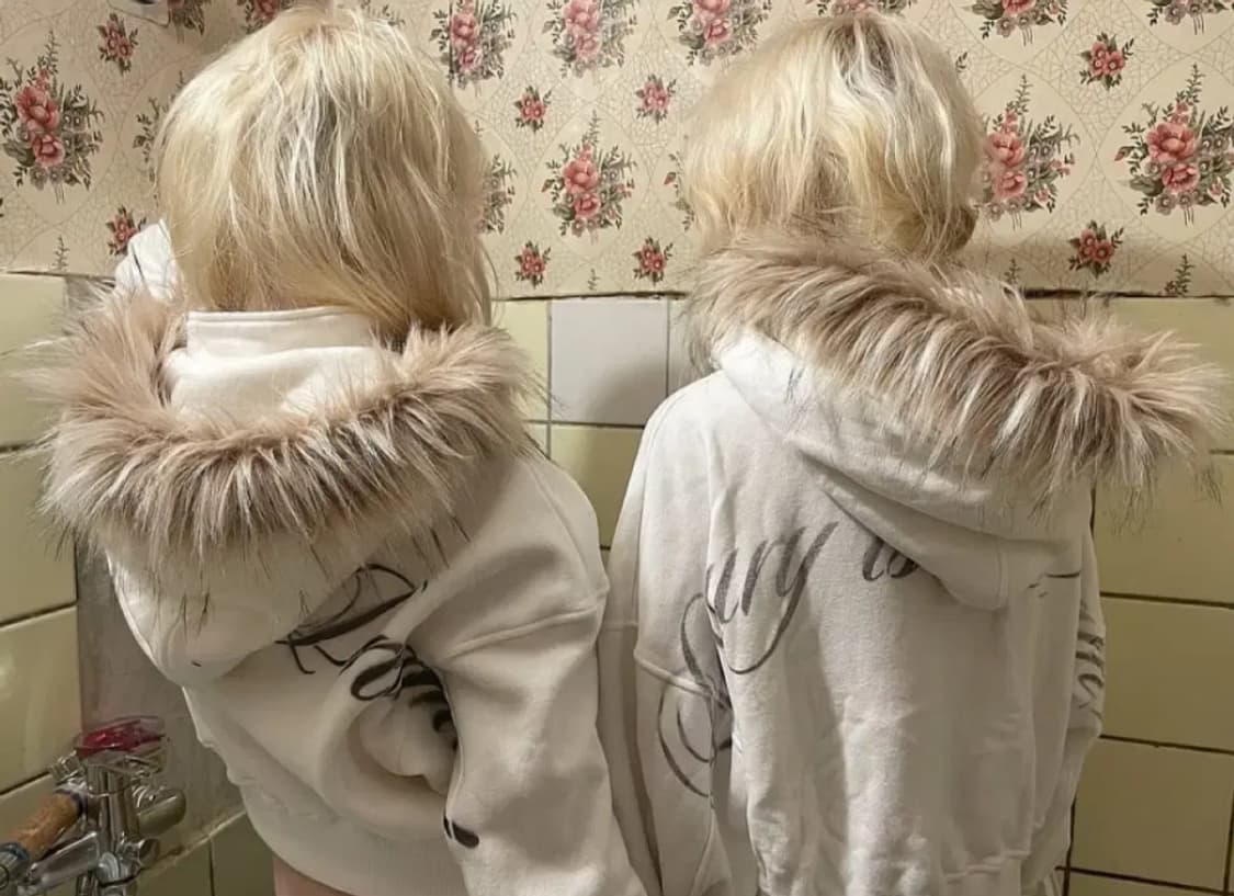 2000아카이브 럭셔리이즈어드림 후드집업 상품이미지3