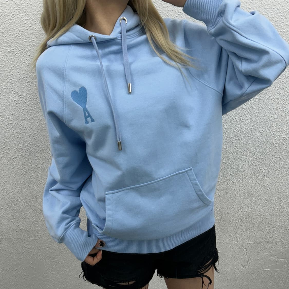 아미 베이비블루 하트로고 소라 후드 상품이미지1