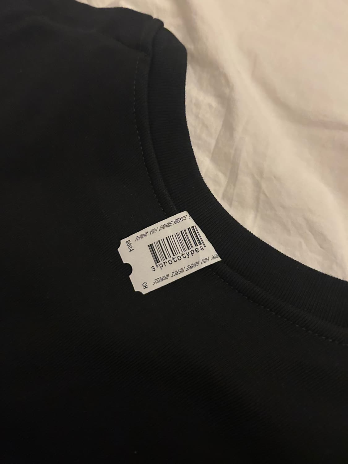 prototypes outline t-shirt 상품이미지2