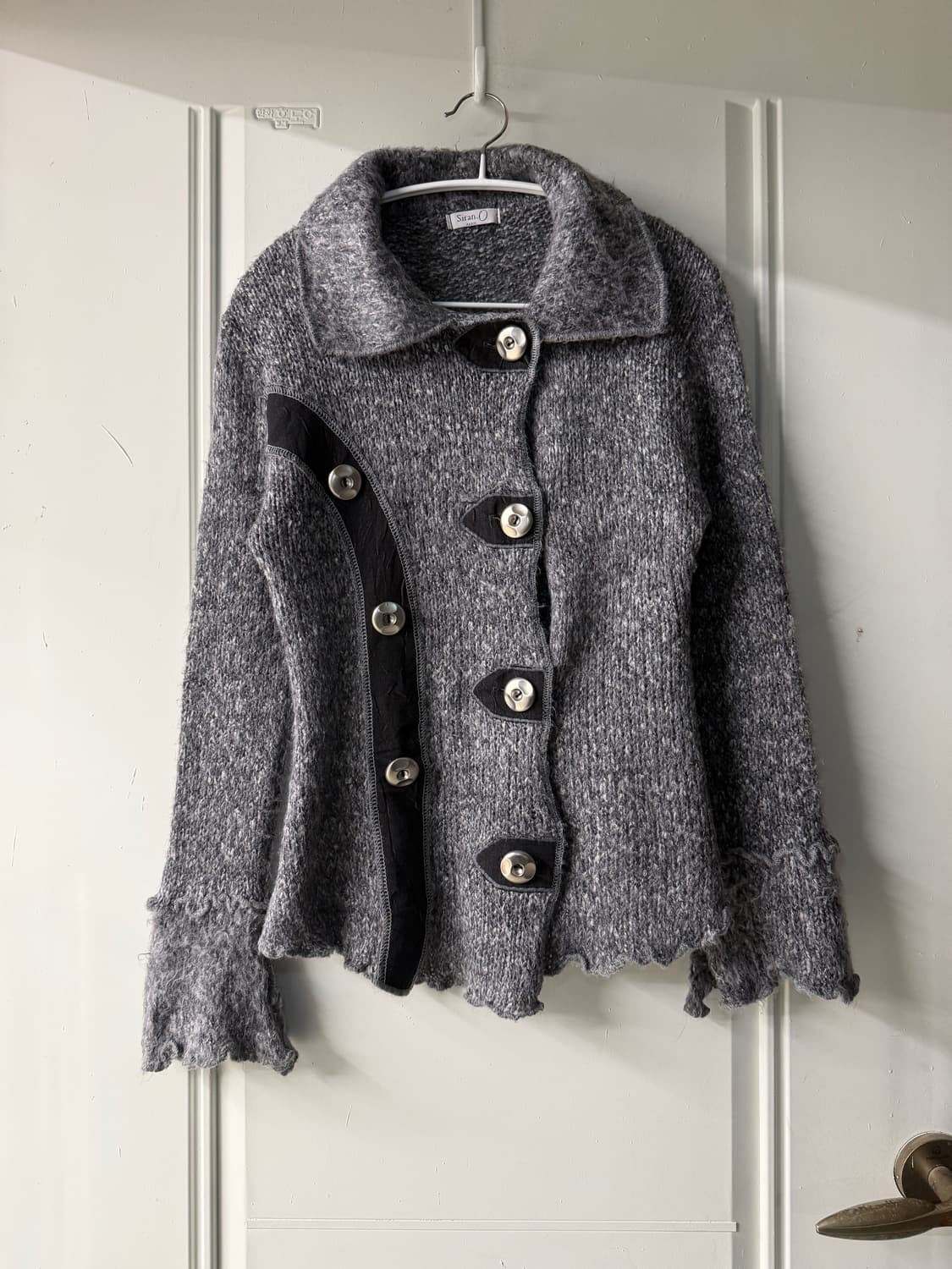 일본빈티지 실버 버튼 헤어리 니트자켓 상품이미지4
