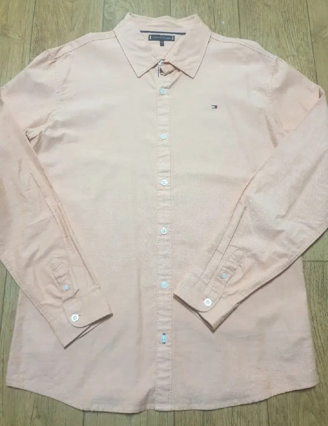 타미힐피거 남방셔츠 95~100 사이즈입니다 상품이미지2