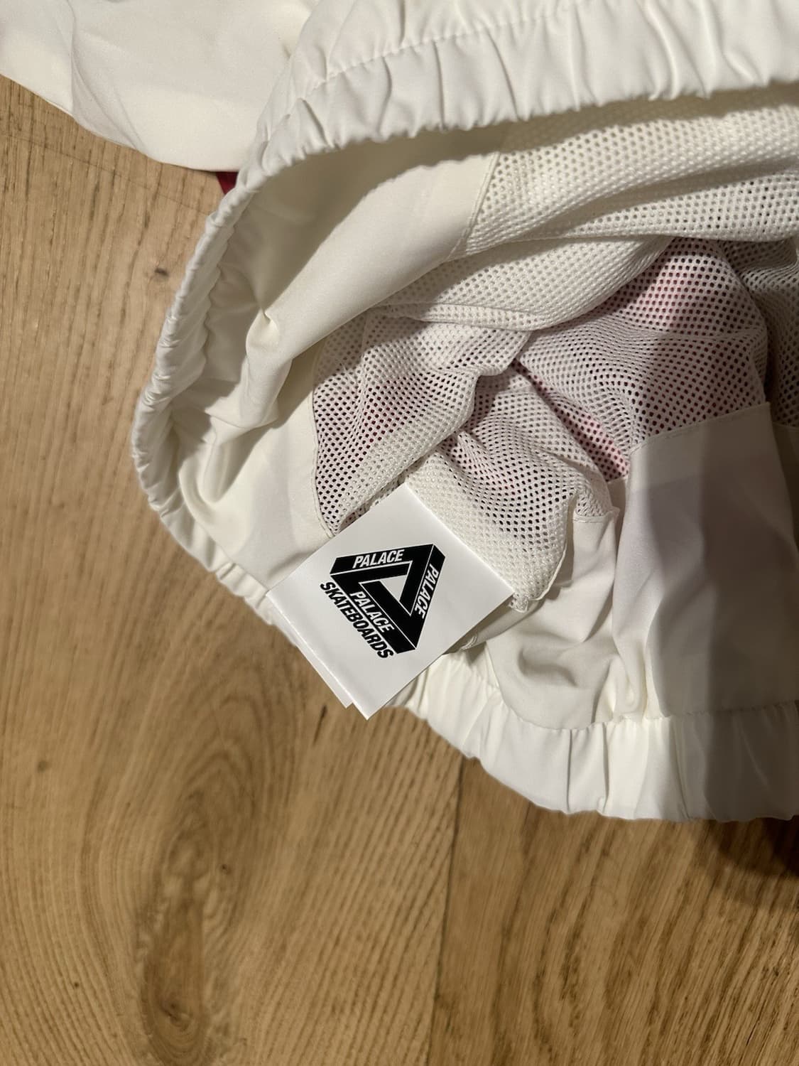 팔라스 프로 팀 팔코 쉘 자켓 화이트 상품이미지5