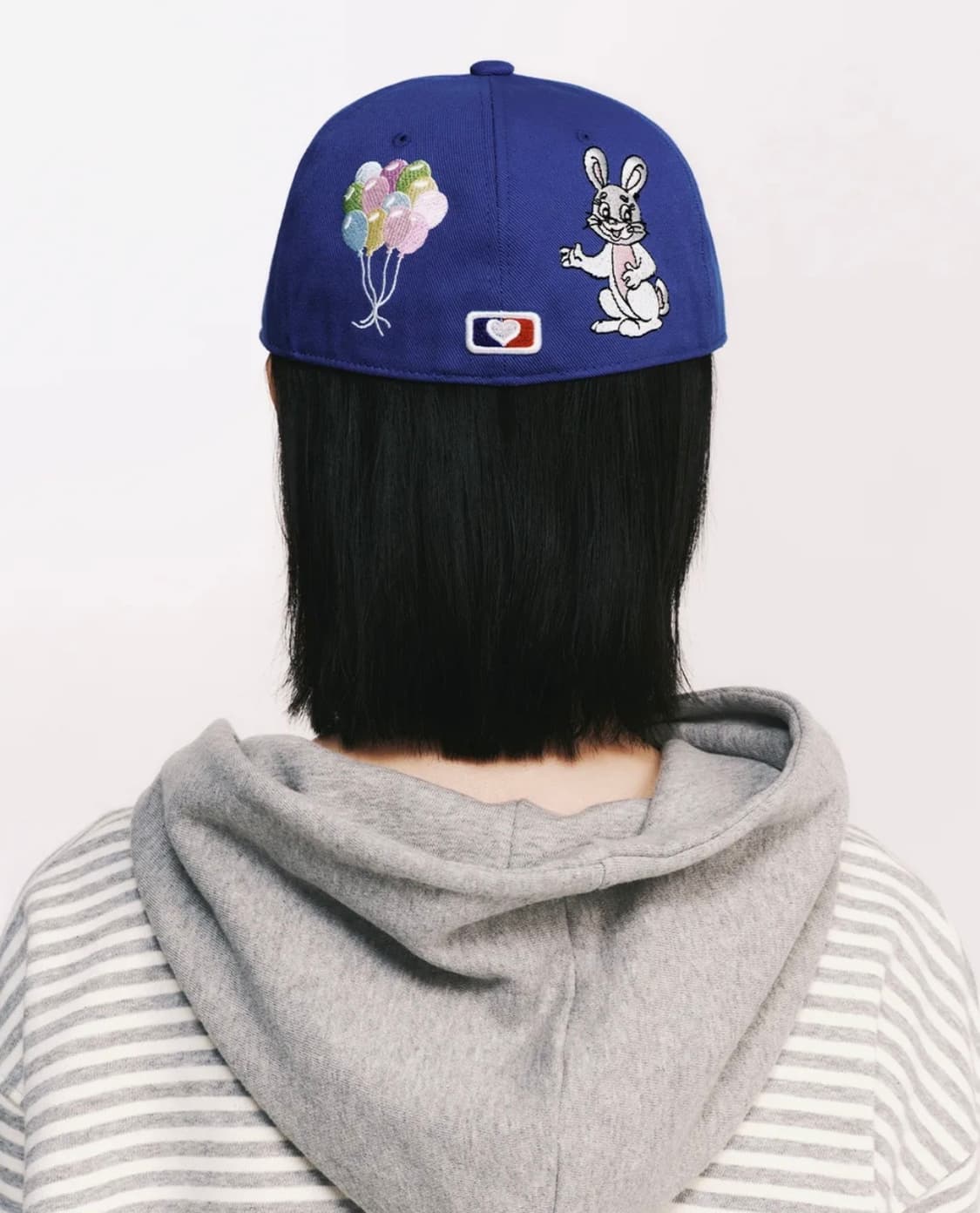 더뮤지엄비지터 모자 상품이미지1